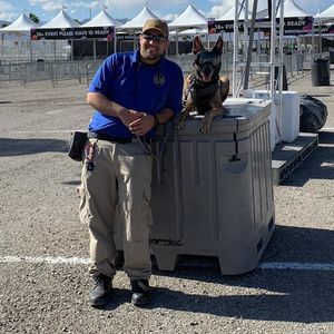 Meet your Posher, Rolando